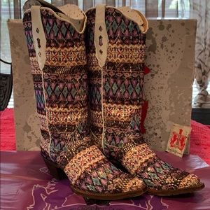 Rustic square toe cowboy boots